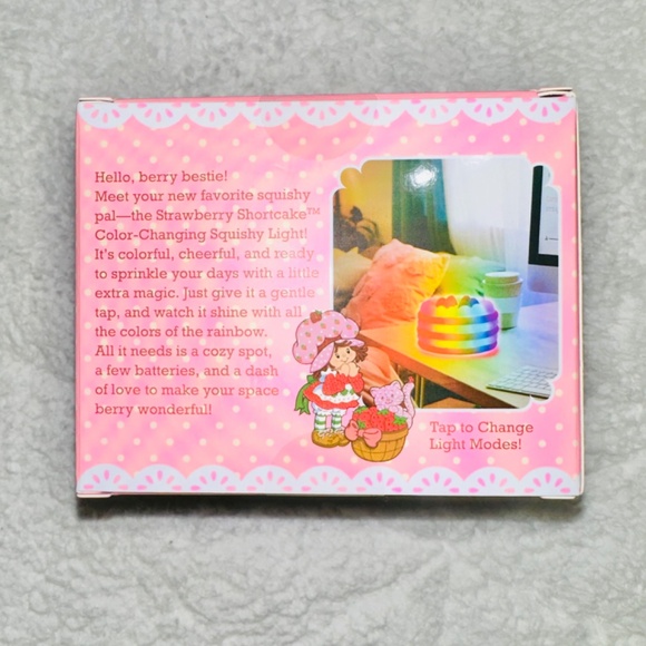 Strawberry Shortcake Color-changing Squishy LED Light Home Decor - Picture 5 of 7